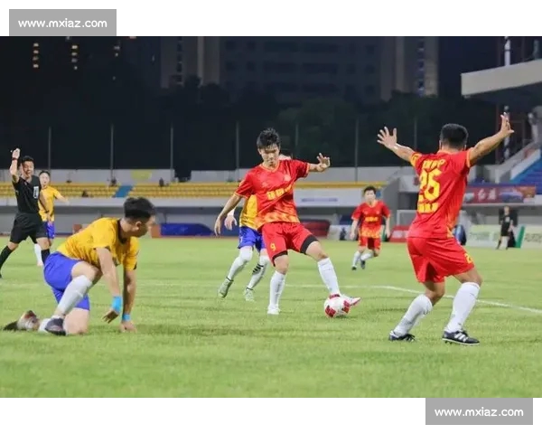 终场比分揭晓强强对话胜负已定绿茵场掀起激情风暴球迷彻夜沸腾 终场比分揭晓强强对话胜负已定绿茵场掀起激情风暴球迷彻夜沸腾